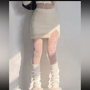 SOLD White fishnet tights with heart patterns🍓